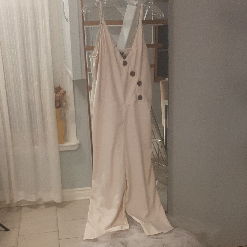 NWT🍦Cream Jumpsuit with Button Accents Fits MEDIUM